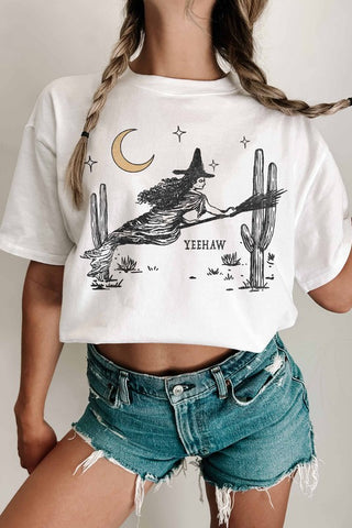 YEEHAW WITCH GRAPHIC CROP TEE